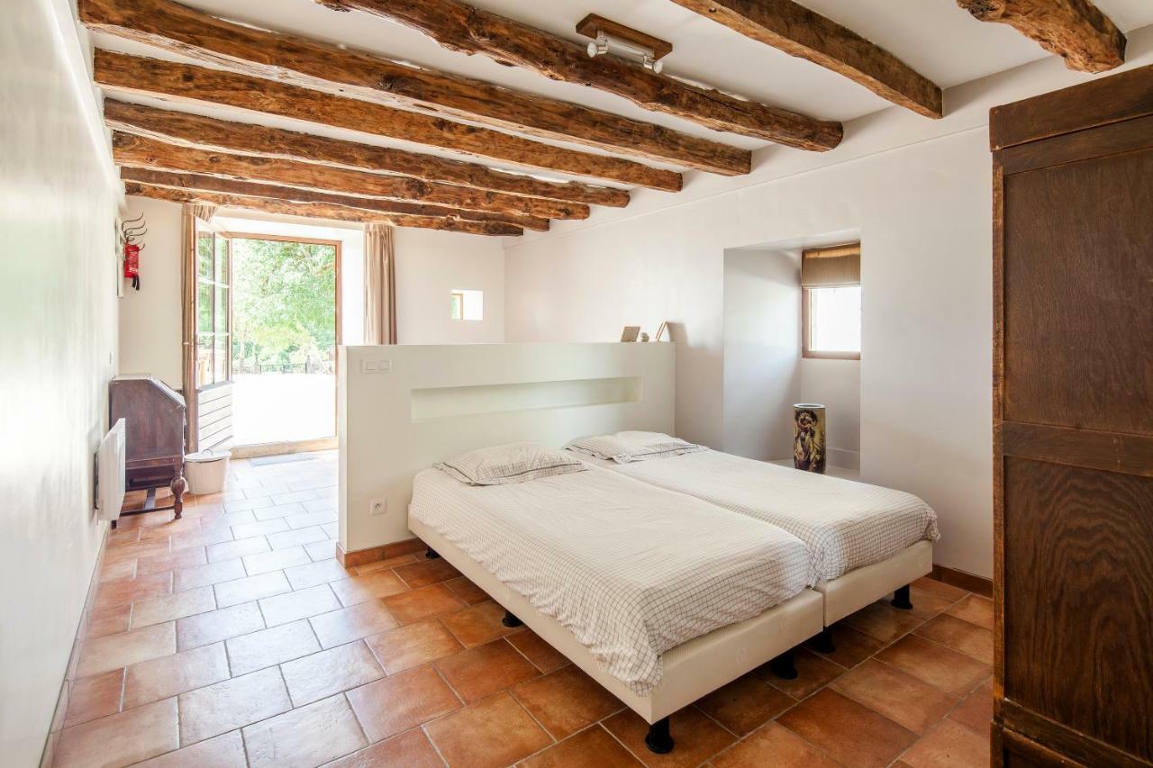 Chambres Et Table D'Hotes La Panacee Cuzance Exteriör bild